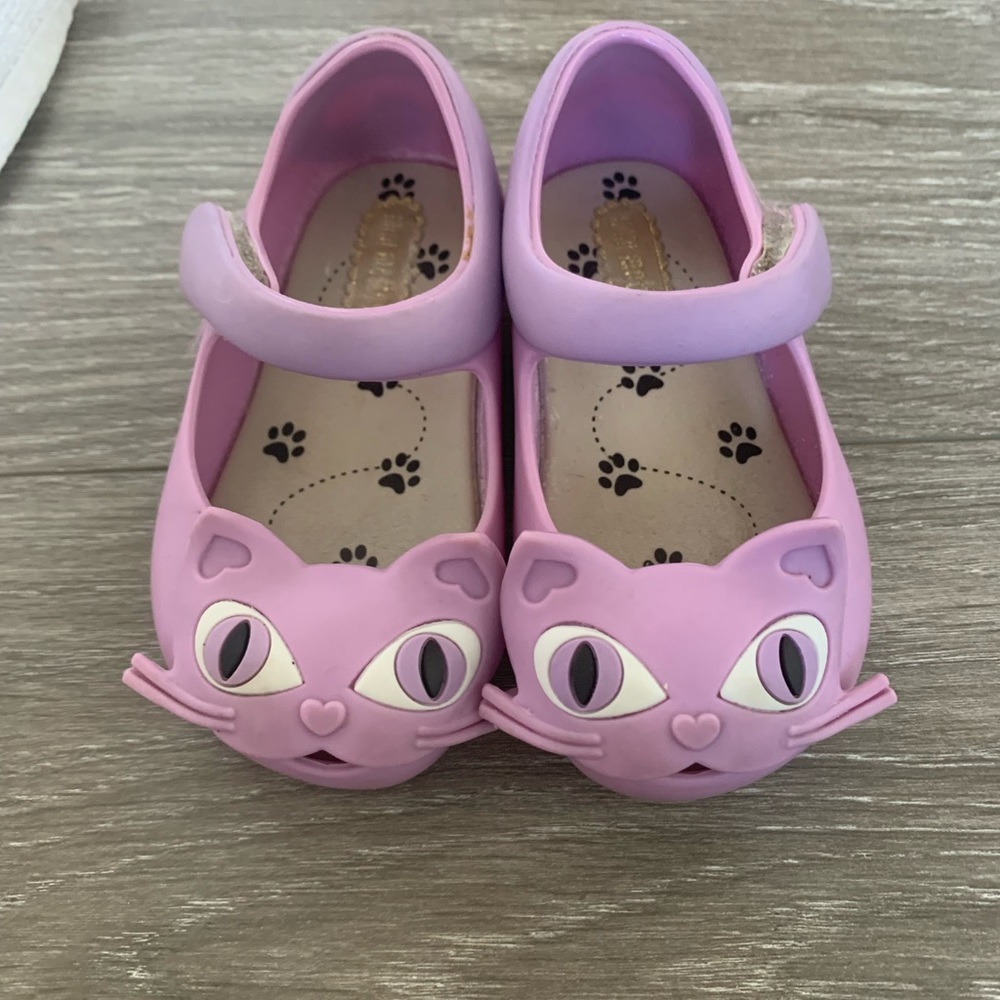 Mini melissas size 5